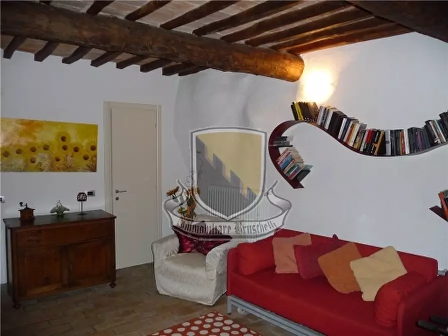 Immagine 22 di Appartamento in vendita  a Sovicille