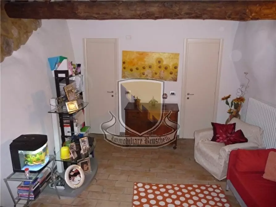 Immagine 23 di Appartamento in vendita  a Sovicille