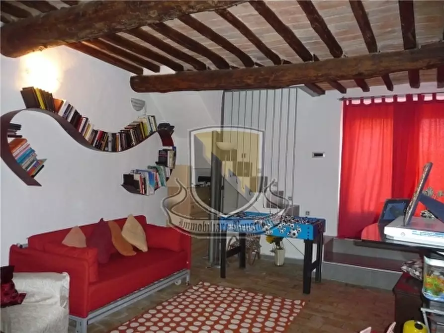 Immagine 24 di Appartamento in vendita  a Sovicille