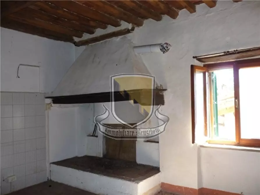 Immagine 4 di Appartamento in vendita  a Monticiano