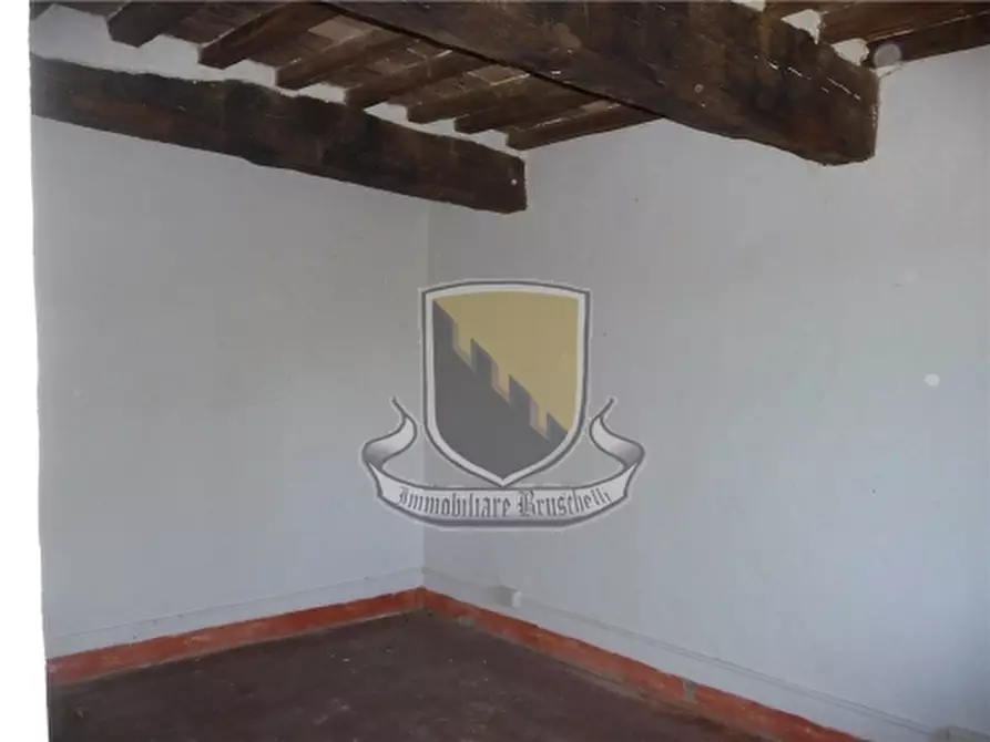 Immagine 9 di Appartamento in vendita  a Monticiano