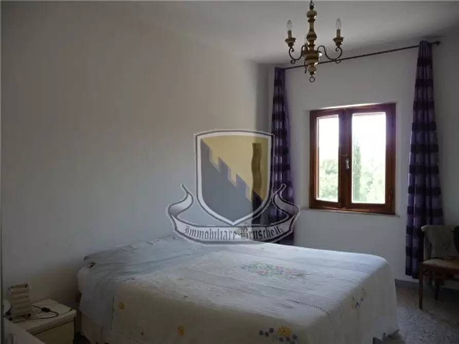 Immagine 10 di Appartamento in vendita  a Monteriggioni