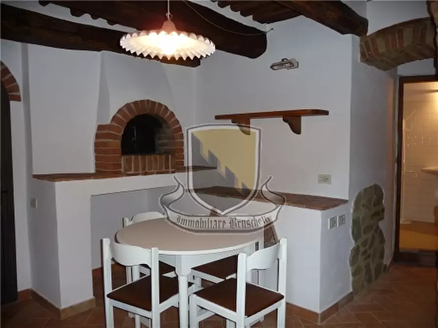 Immagine 8 di Appartamento in vendita  a Monticiano