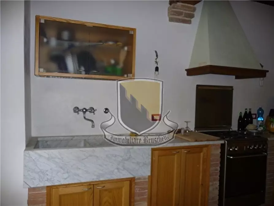 Immagine 7 di Appartamento in vendita  a Chiusdino