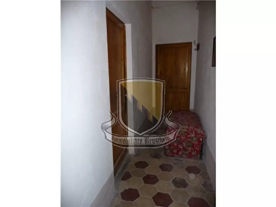 Immagine 7 di Appartamento in vendita  a Monticiano