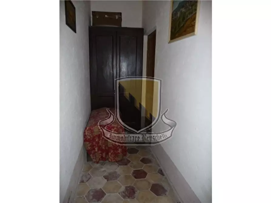 Immagine 8 di Appartamento in vendita  a Monticiano