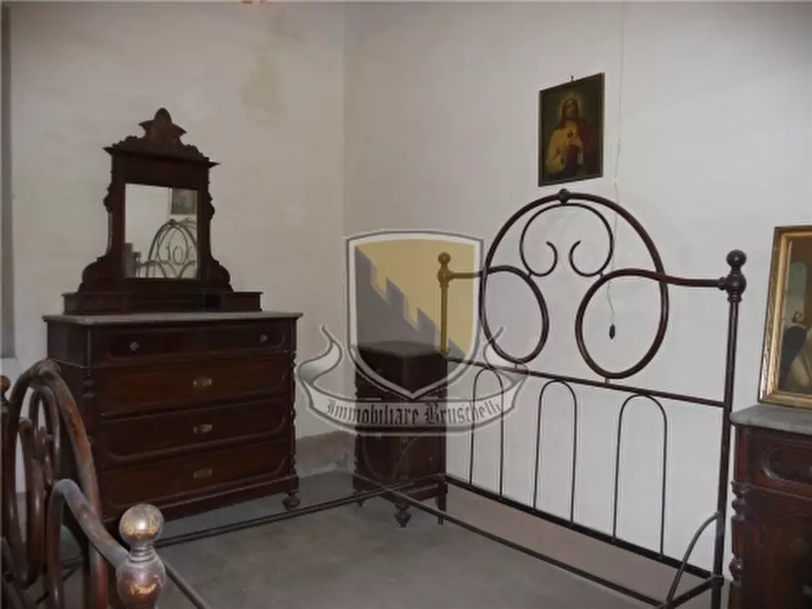 Immagine 9 di Appartamento in vendita  a Monticiano