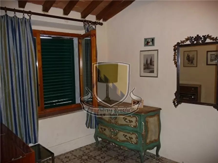 Immagine 3 di Appartamento in vendita  a Monticiano