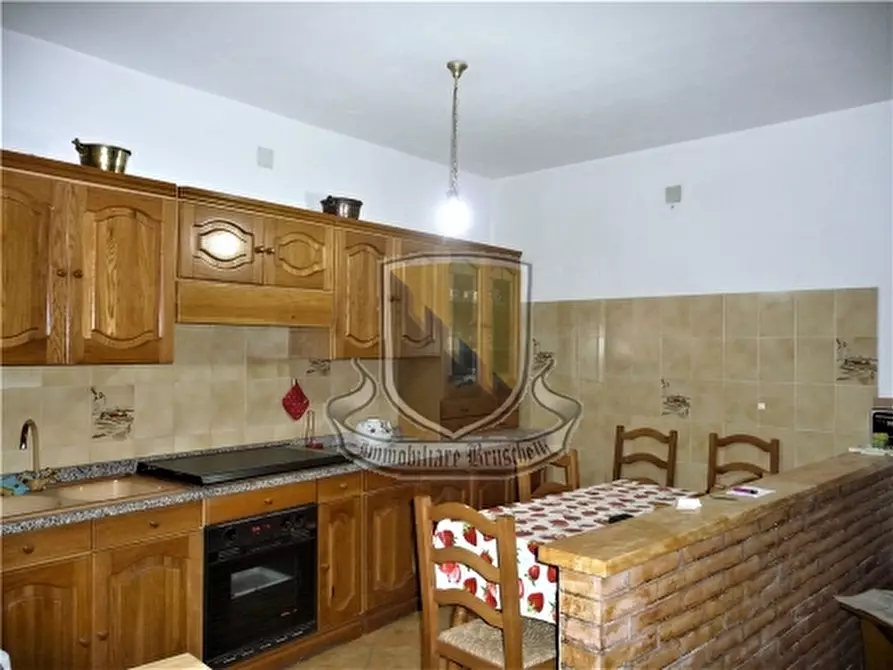 Immagine 8 di Appartamento in vendita  a Chiusdino