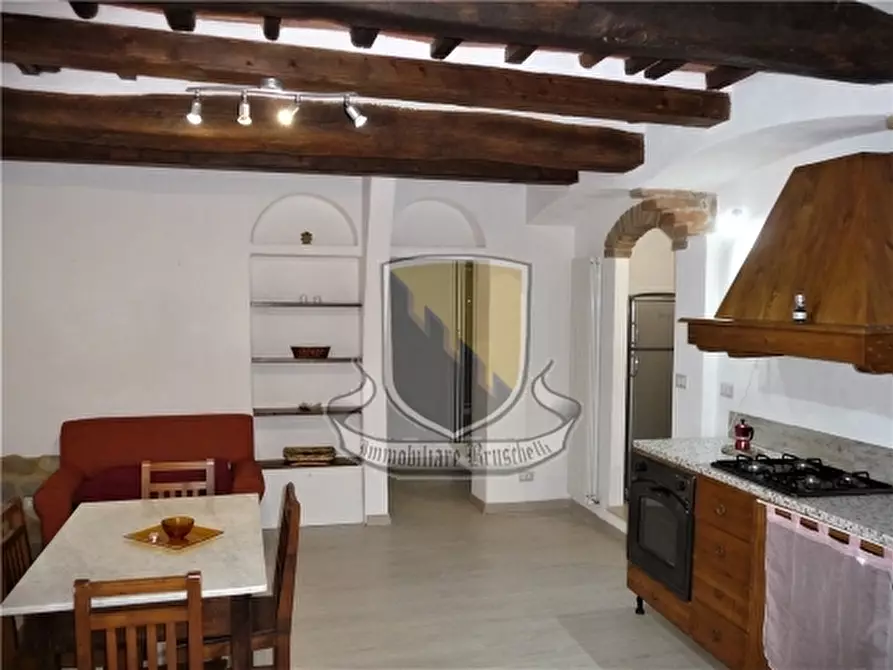 Immagine 3 di Appartamento in vendita  a Sovicille