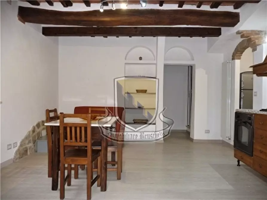 Immagine 8 di Appartamento in vendita  a Sovicille