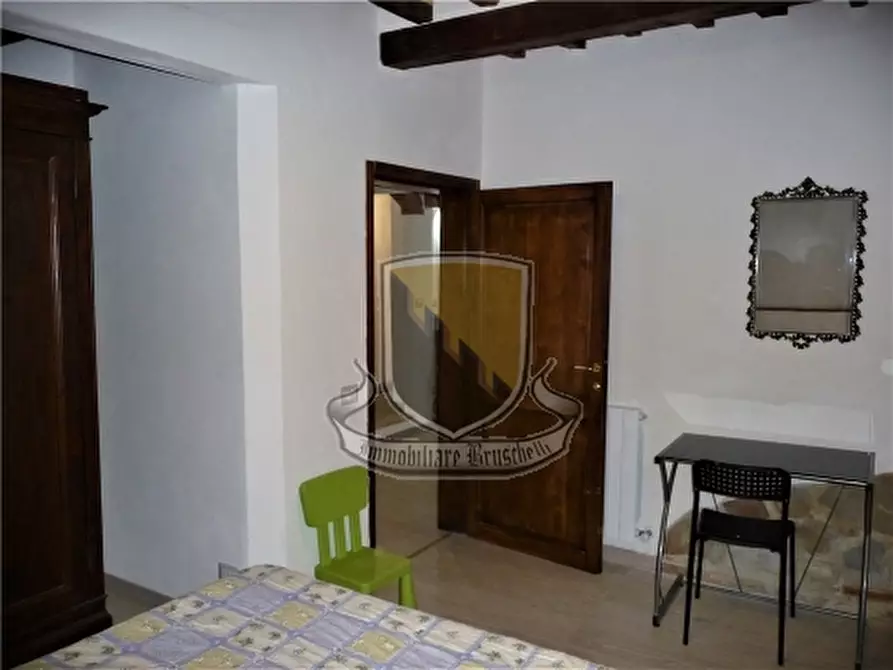 Immagine 10 di Appartamento in vendita  a Sovicille