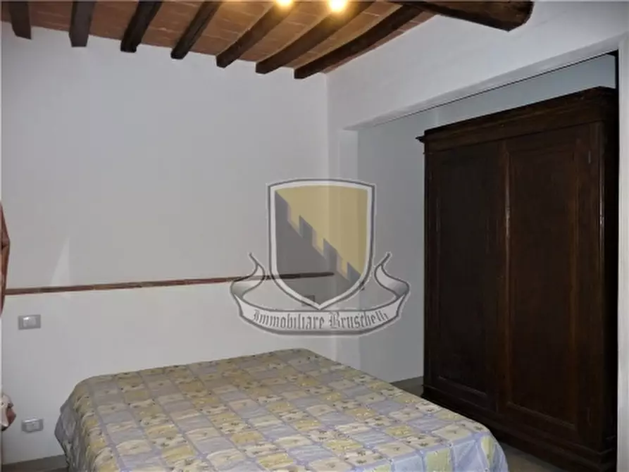 Immagine 11 di Appartamento in vendita  a Sovicille