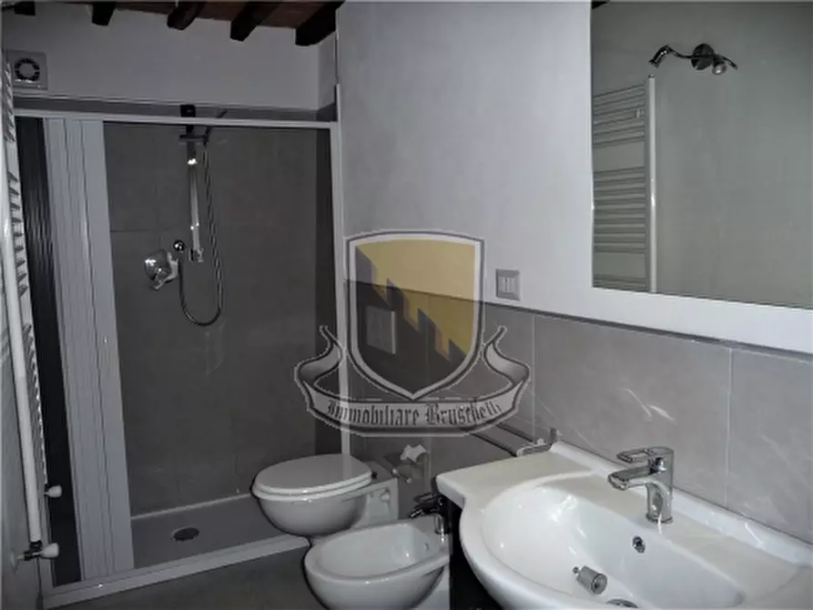 Immagine 14 di Appartamento in vendita  a Sovicille