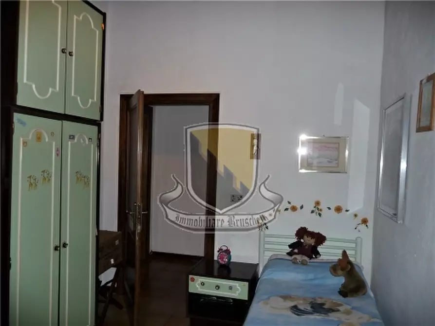 Immagine 15 di Appartamento in vendita  a Siena