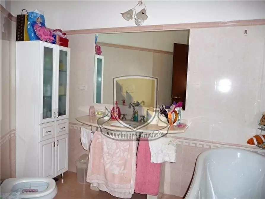 Immagine 22 di Appartamento in vendita  a Sovicille