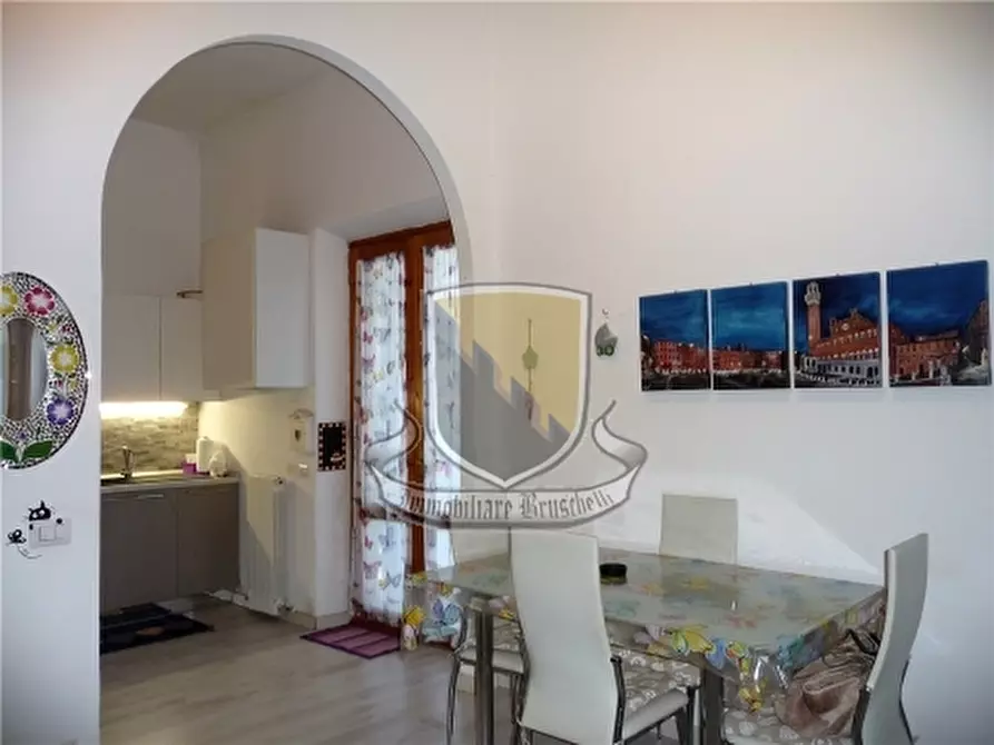 Immagine 10 di Appartamento in vendita  a Sovicille