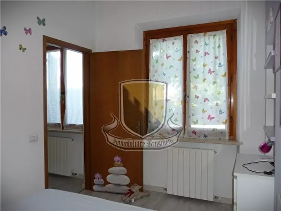 Immagine 13 di Appartamento in vendita  a Sovicille