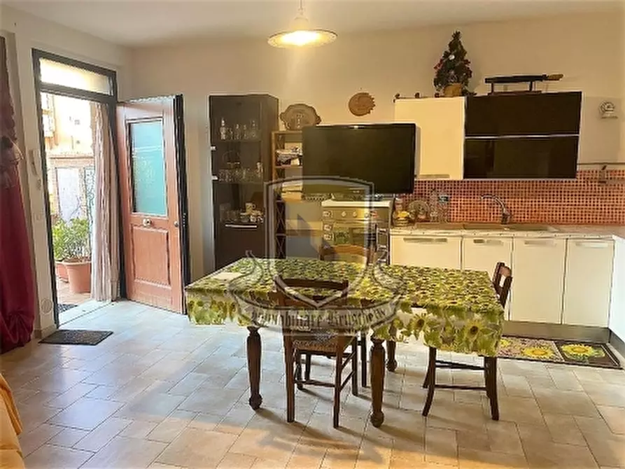 Immagine 2 di Appartamento in vendita  a Sovicille