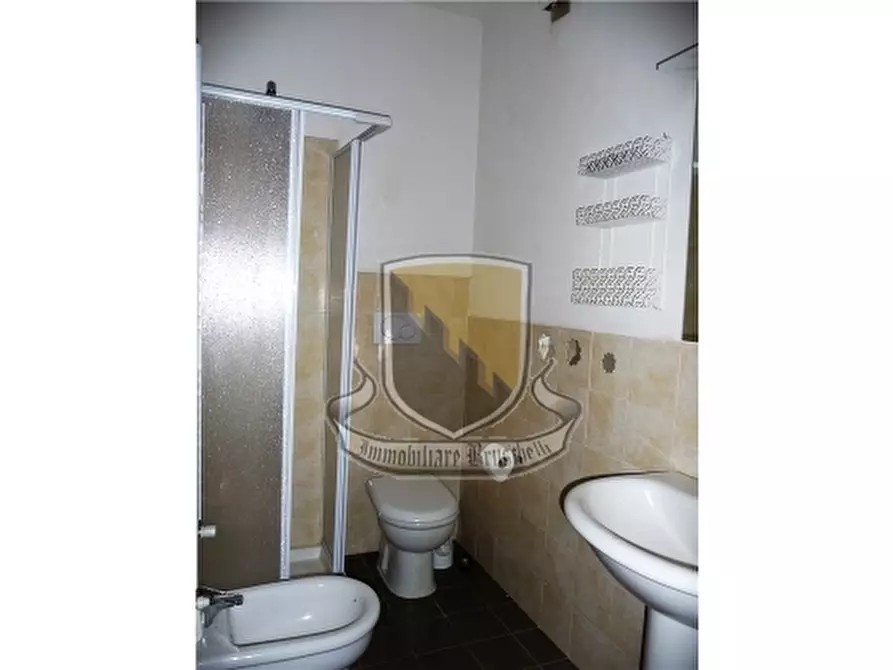 Immagine 6 di Appartamento in vendita  a Monticiano