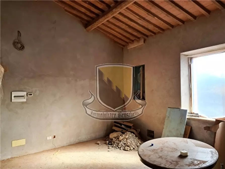 Immagine 2 di Appartamento in vendita  a Sovicille