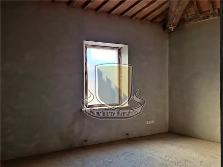 Immagine 14 di Appartamento in vendita  a Sovicille