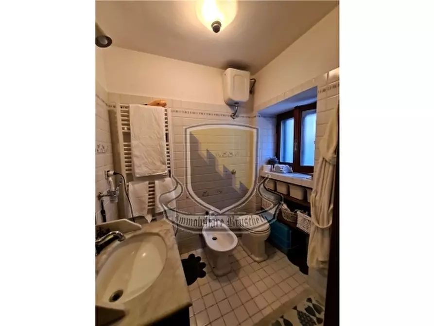 Immagine 24 di Appartamento in vendita  a Sovicille