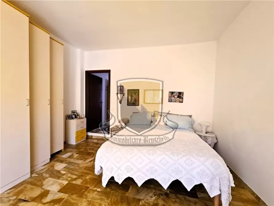 Immagine 10 di Appartamento in vendita  a Sovicille