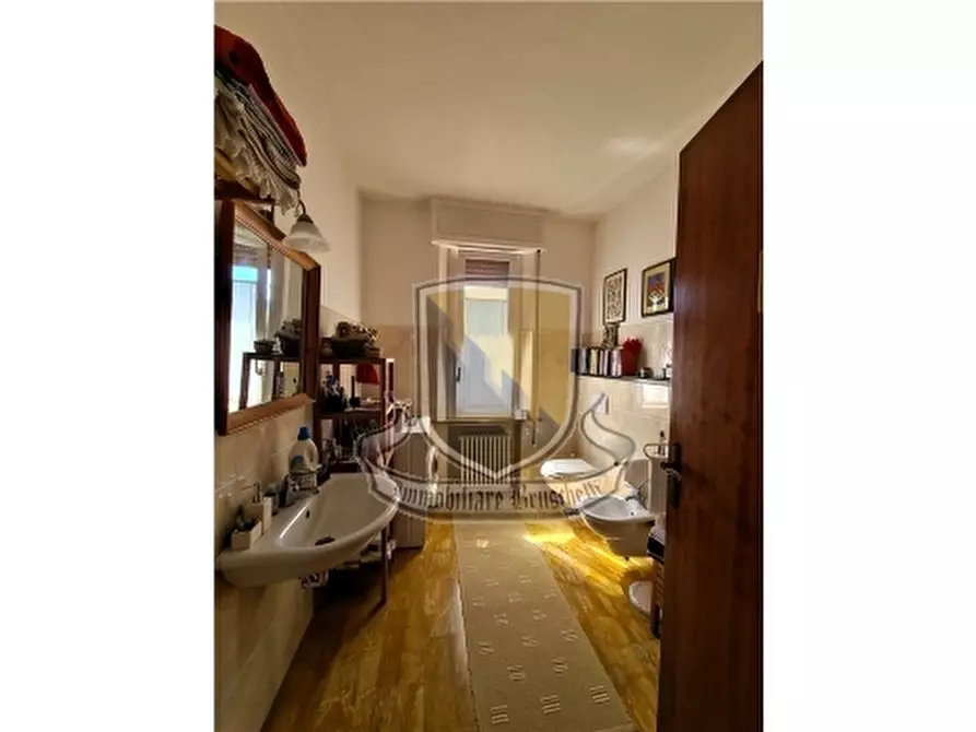 Immagine 14 di Appartamento in vendita  a Sovicille