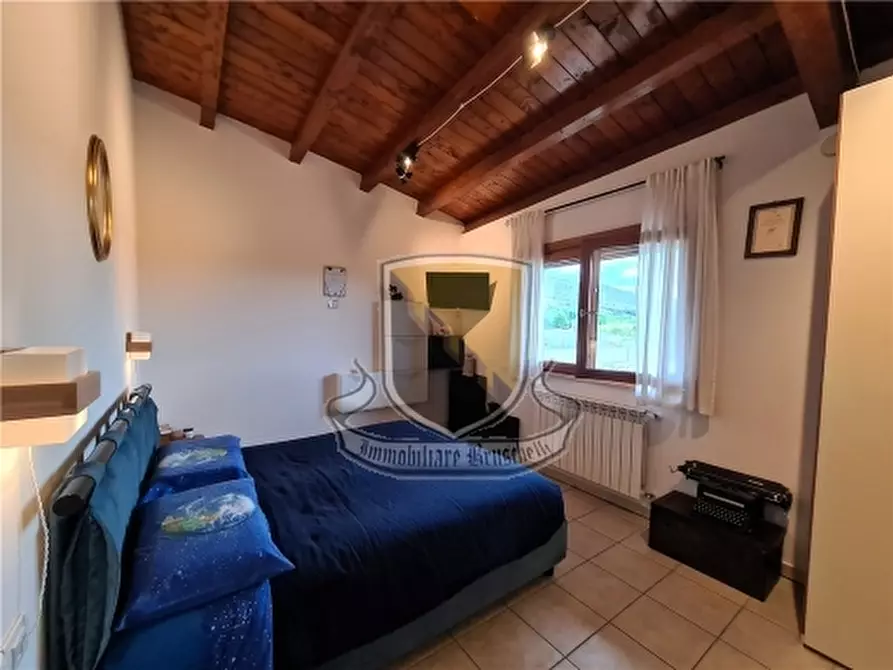 Immagine 13 di Appartamento in vendita  a Sovicille