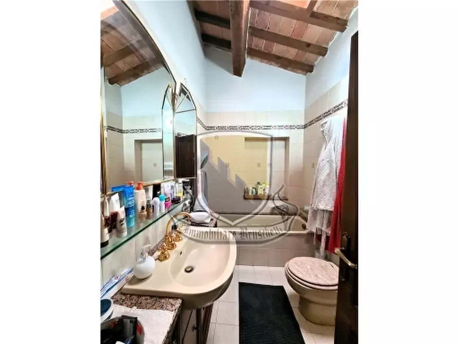 Immagine 22 di Appartamento in vendita  a Murlo