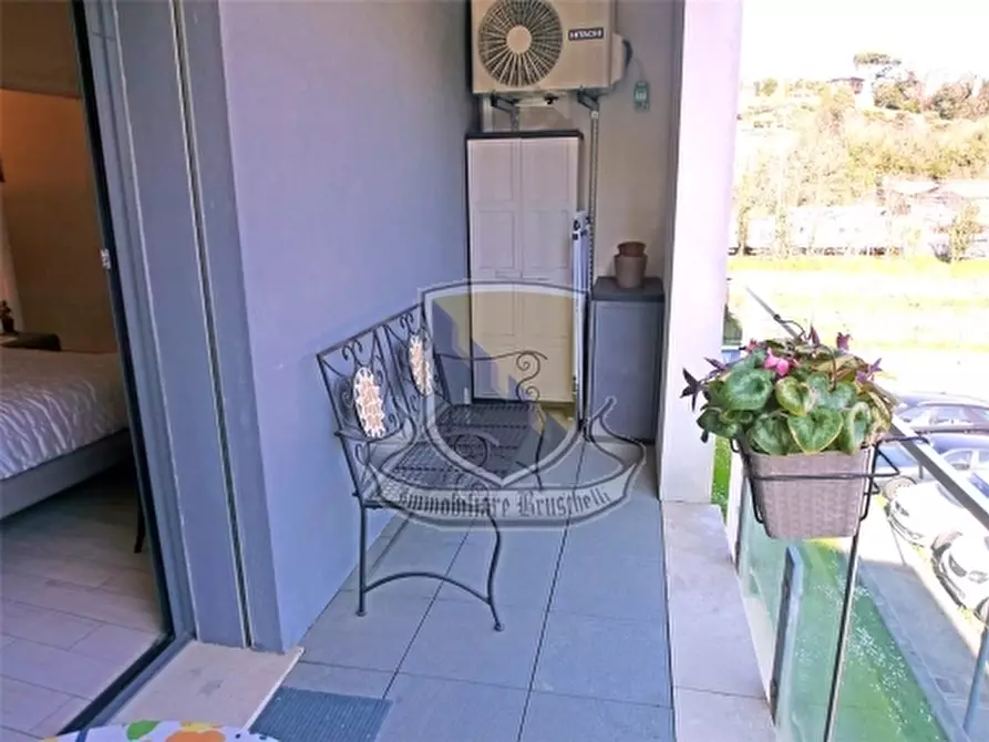 Immagine 22 di Appartamento in vendita  a Siena