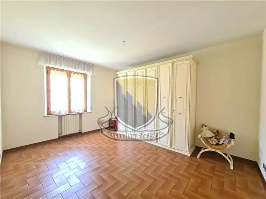 Immagine 11 di Appartamento in vendita  a Sovicille