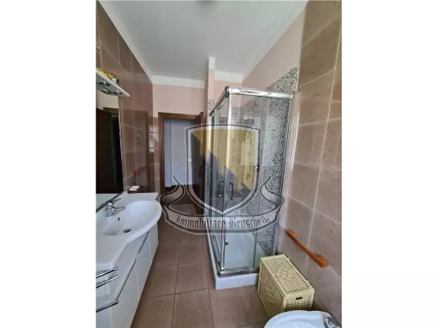 Immagine 17 di Appartamento in vendita  a Sovicille