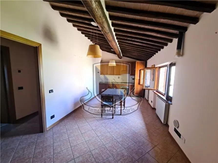 Immagine 2 di Appartamento in vendita  a Sovicille