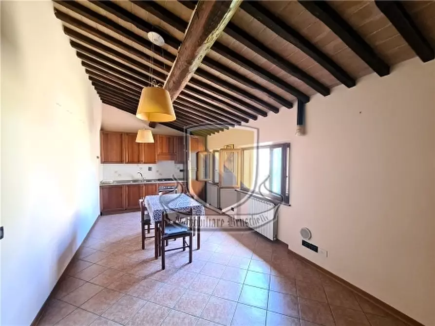 Immagine 3 di Appartamento in vendita  a Sovicille