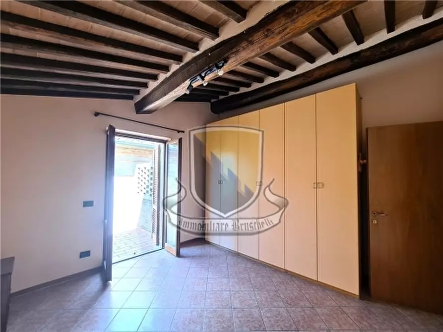 Immagine 8 di Appartamento in vendita  a Sovicille