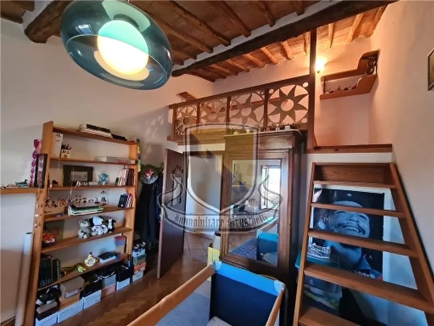 Immagine 15 di Appartamento in vendita  a Sovicille