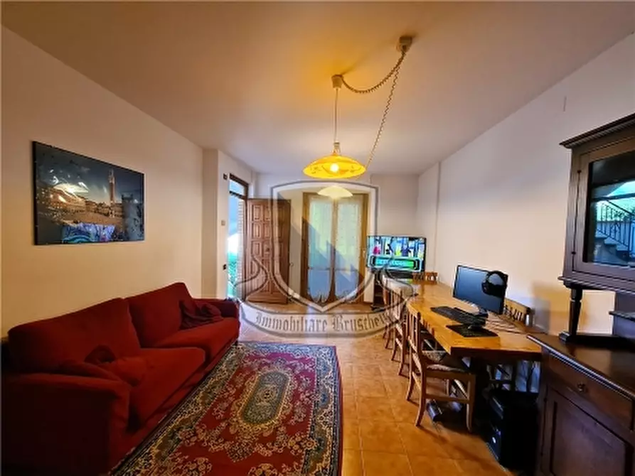 Immagine 3 di Appartamento in vendita  a Sovicille