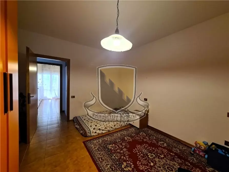 Immagine 15 di Appartamento in vendita  a Sovicille