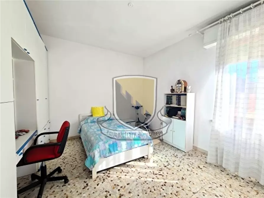 Immagine 12 di Appartamento in vendita  a Siena