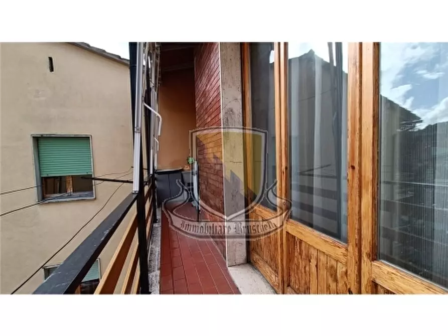 Immagine 26 di Appartamento in vendita  a Siena