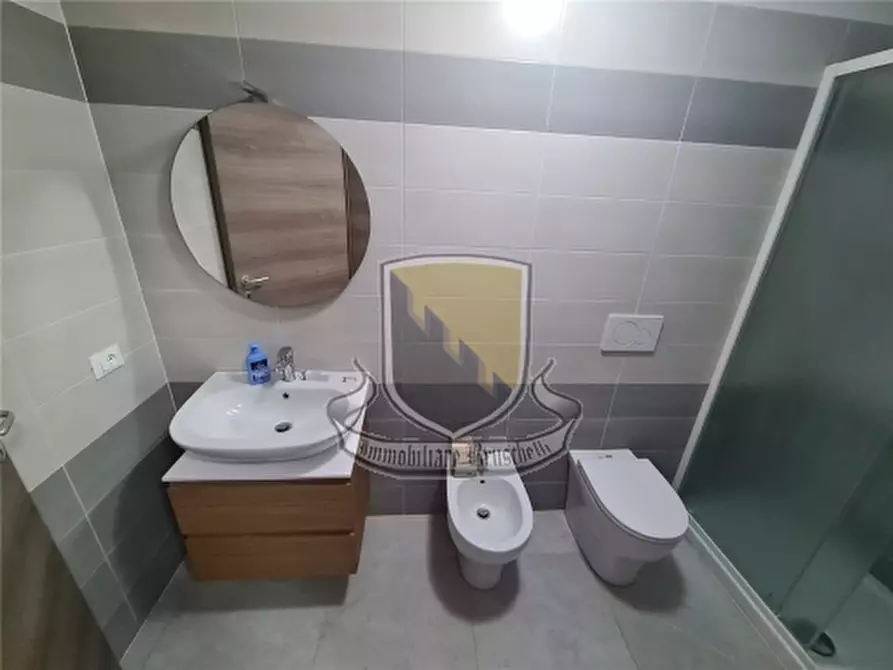 Immagine 19 di Appartamento in vendita  a Monteriggioni