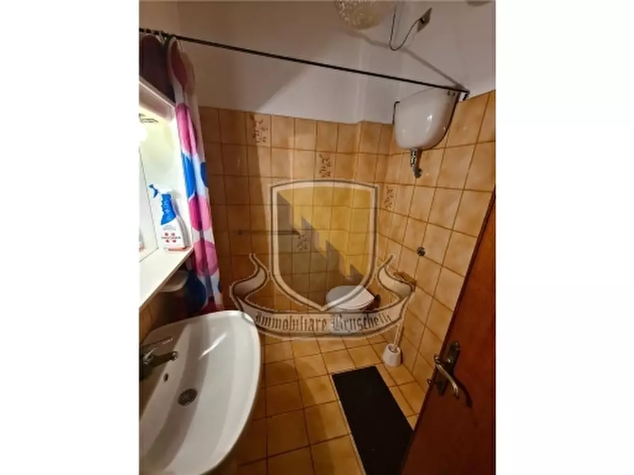 Immagine 9 di Appartamento in vendita  a Monteriggioni