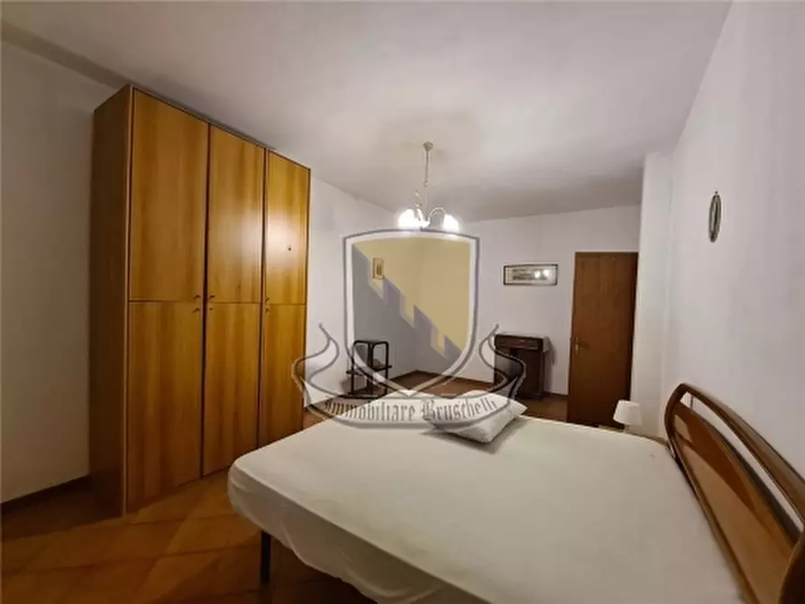 Immagine 14 di Appartamento in vendita  a Monteriggioni