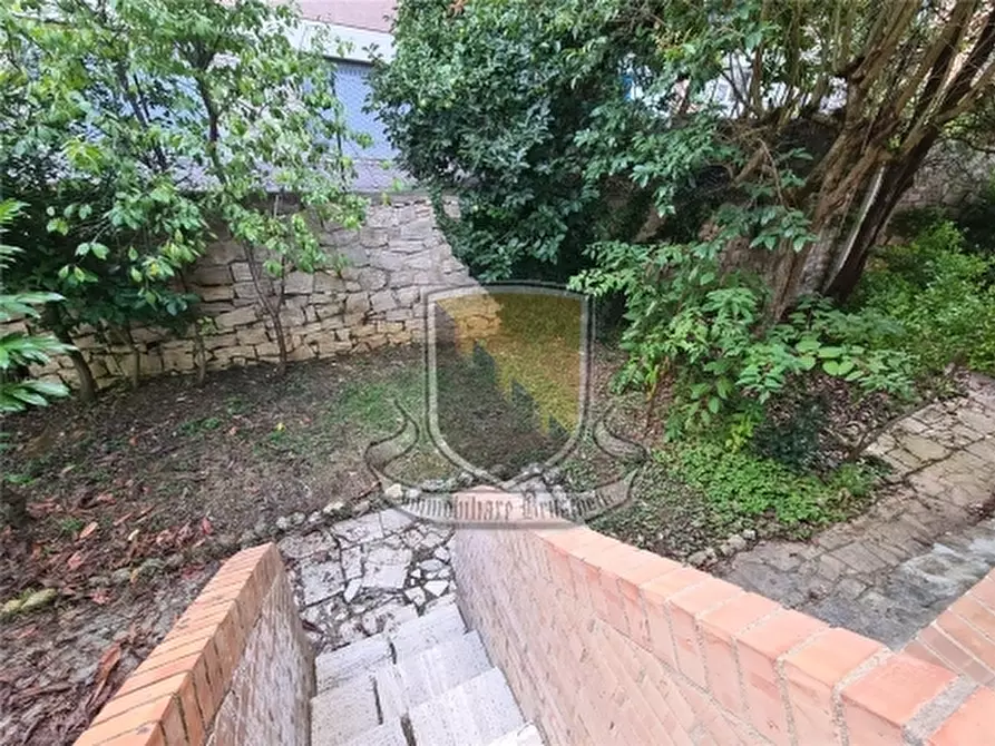 Immagine 19 di Appartamento in vendita  a Monteriggioni