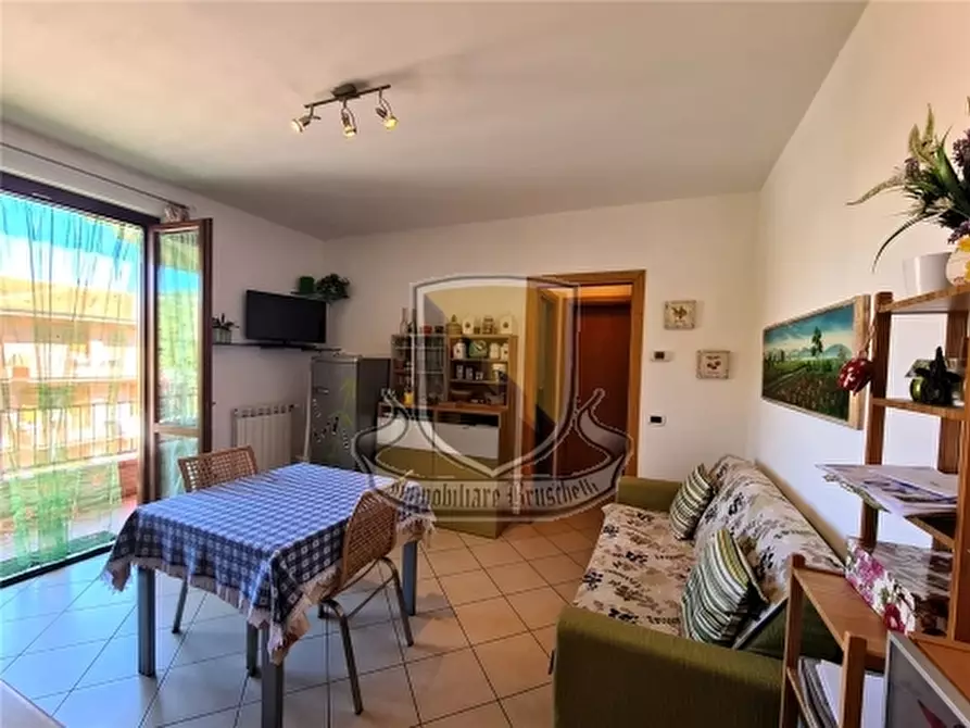 Immagine 2 di Appartamento in vendita  a Sovicille