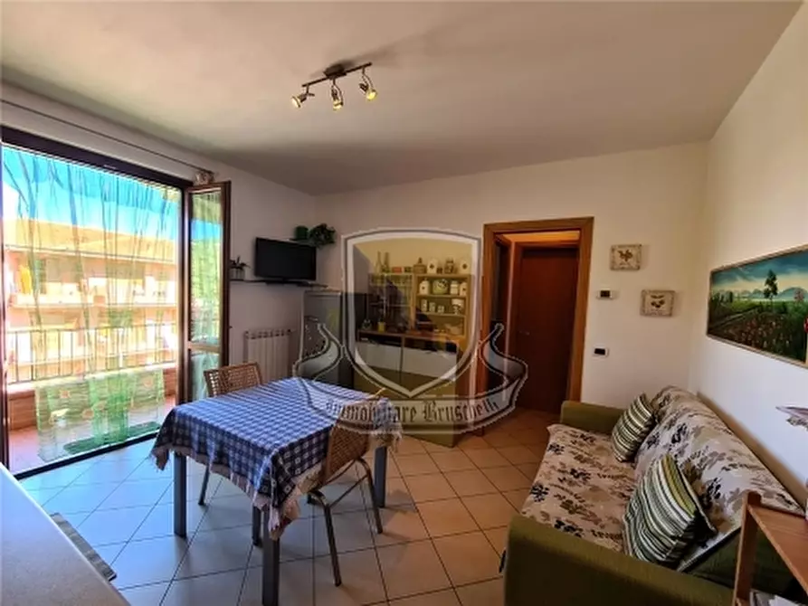 Immagine 3 di Appartamento in vendita  a Sovicille