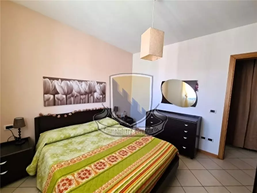 Immagine 12 di Appartamento in vendita  a Sovicille