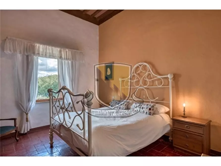 Immagine 19 di Appartamento in vendita  a Sovicille